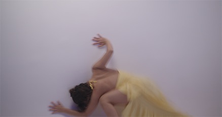 Sync_dancer פריים מתוך וידאו