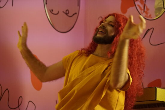 אורי הולבן, טרנסנדר, פרפורמנס בערב הפתיחה, צילום גיל שפירו